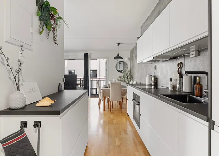 Modern And Stylish In Apartment *